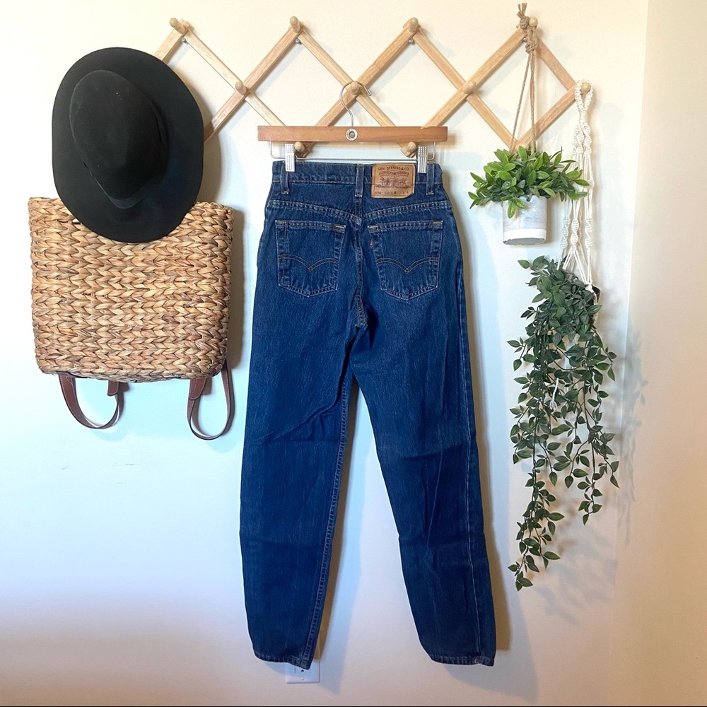 Levi’s | Vintage 550 Mom Jeans P391